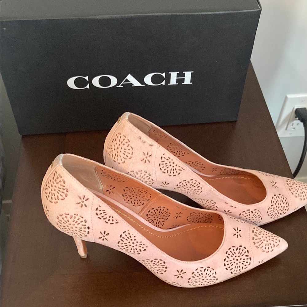 Coach Women's Pink Suede Laser-Cut Pointed Toe Heels - Picture 4 of 8